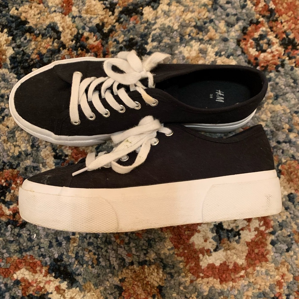Platform Sneaker
